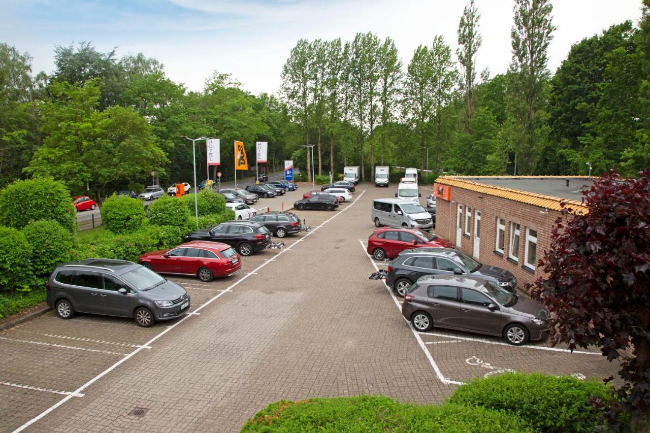 Hotel Kreuzer Wedel Exteriér fotografie